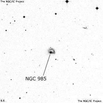 Negativní snímek oblohy NGC 985
