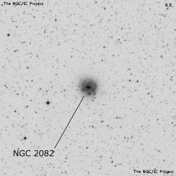Negativní snímek oblohy NGC 2082